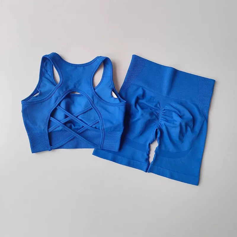 Conjunto sin costuras de top y short de tiro alto