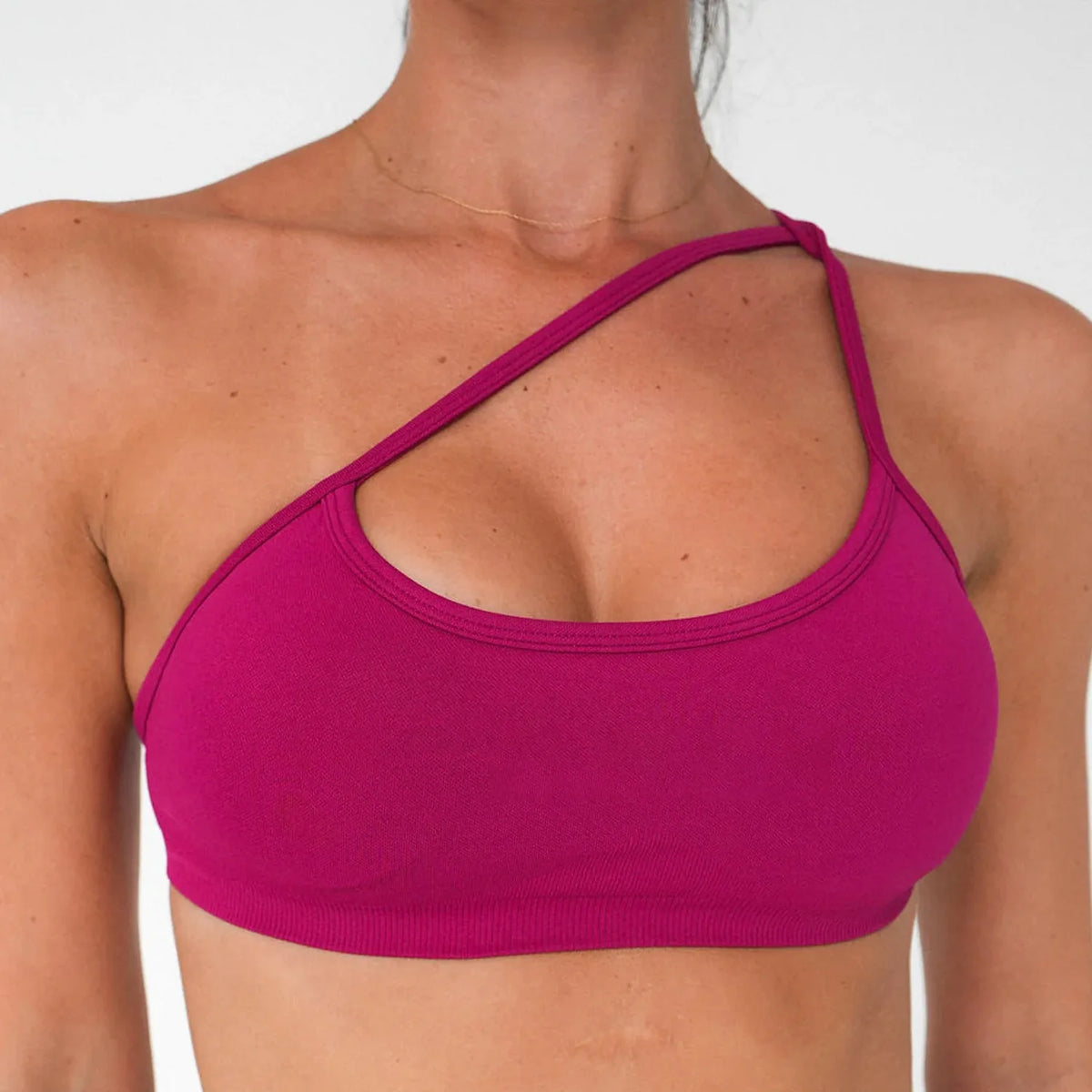 Top deportivo sin costuras con breteles convertibles