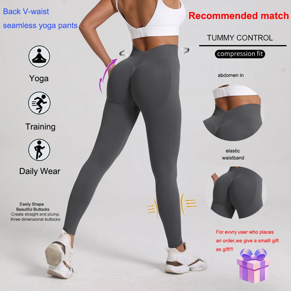 Conjunto de remera corta y calza con cintura compresiva