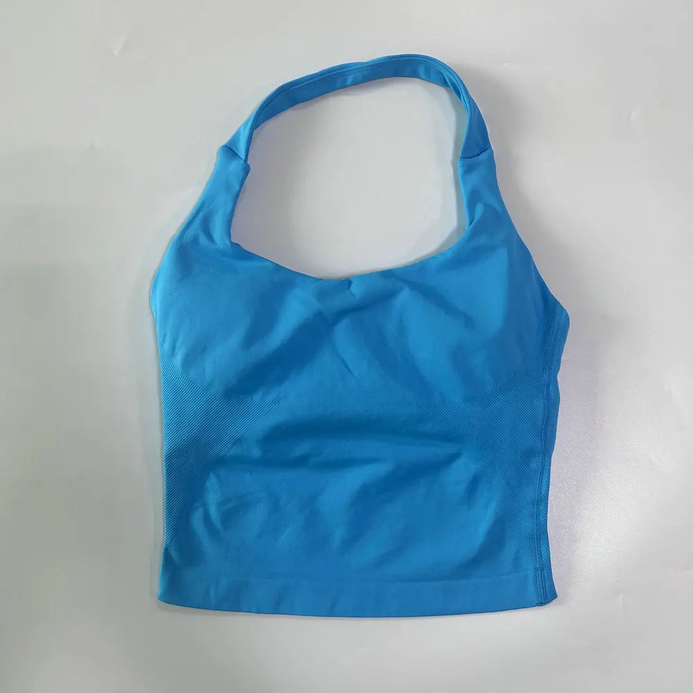 Top deportivo largo halter con copas removibles