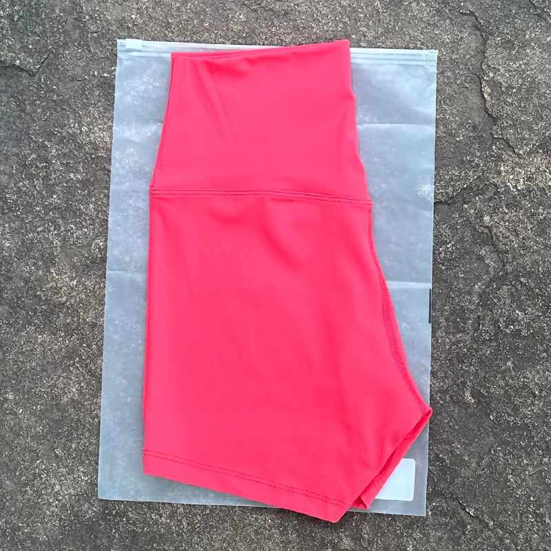 Biker deportiva de nylon y elastano sin costuras