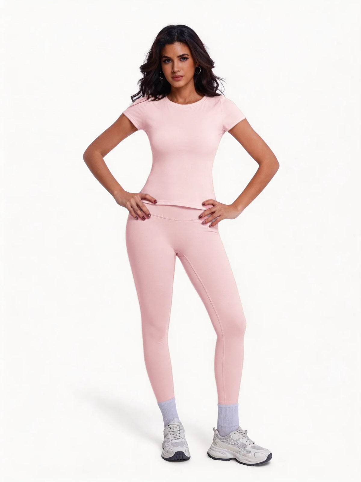 Conjunto deportivo de remera manga corta y calza de tiro alto