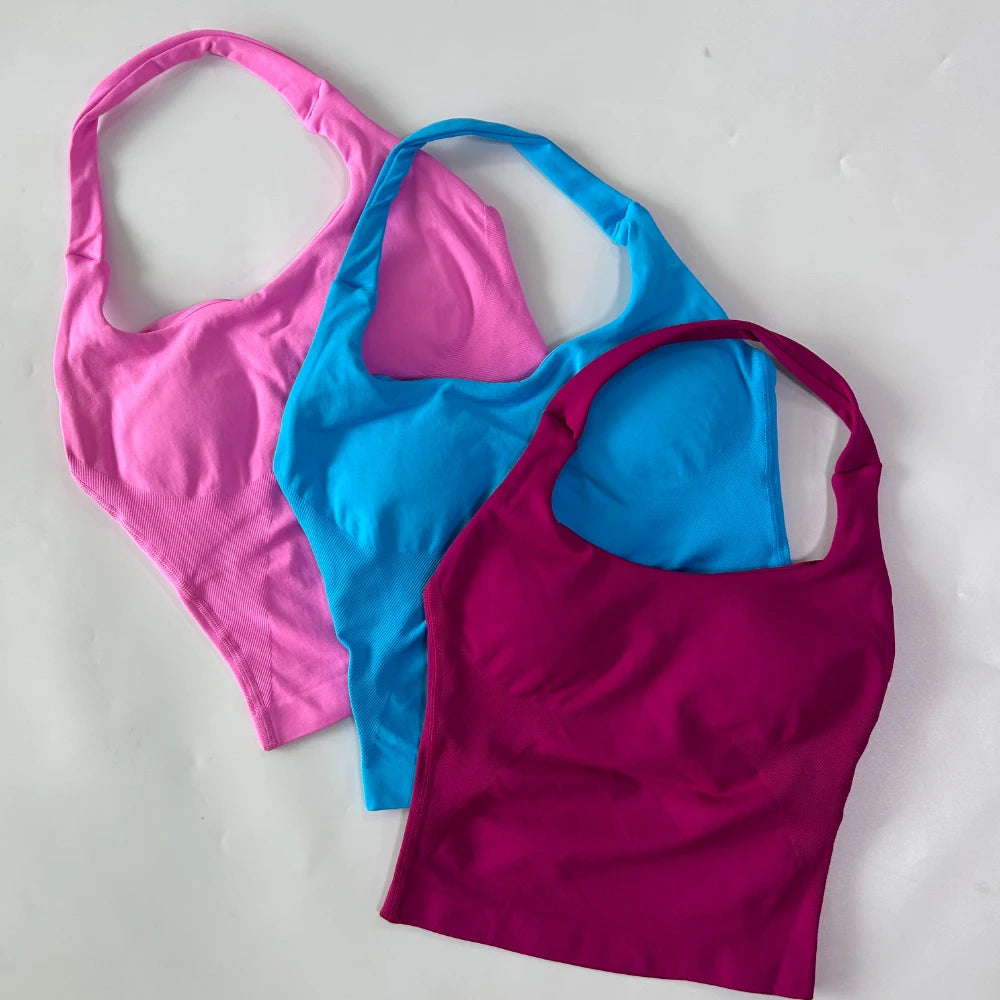 Top deportivo largo halter con copas removibles