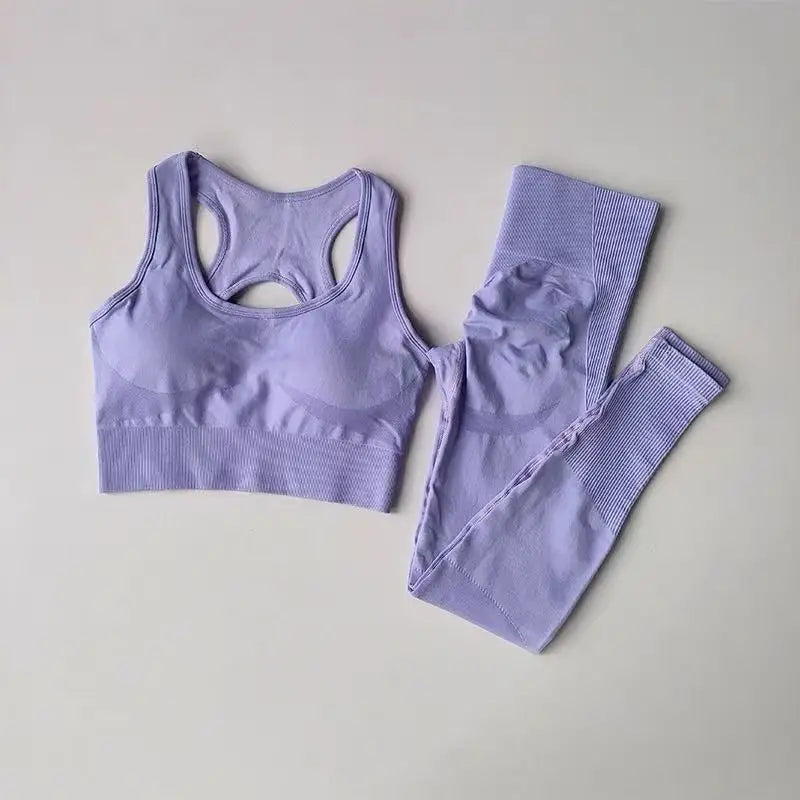 Conjunto deportivo de mujer sin costuras de top y calza