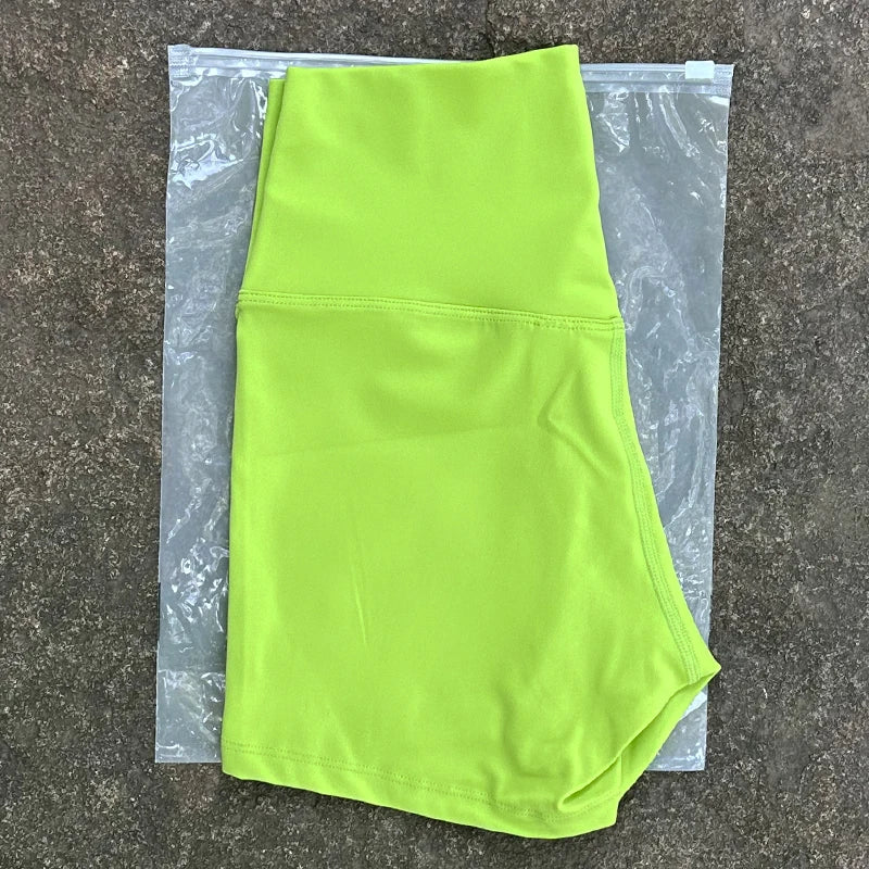 Biker deportiva de nylon y elastano sin costuras