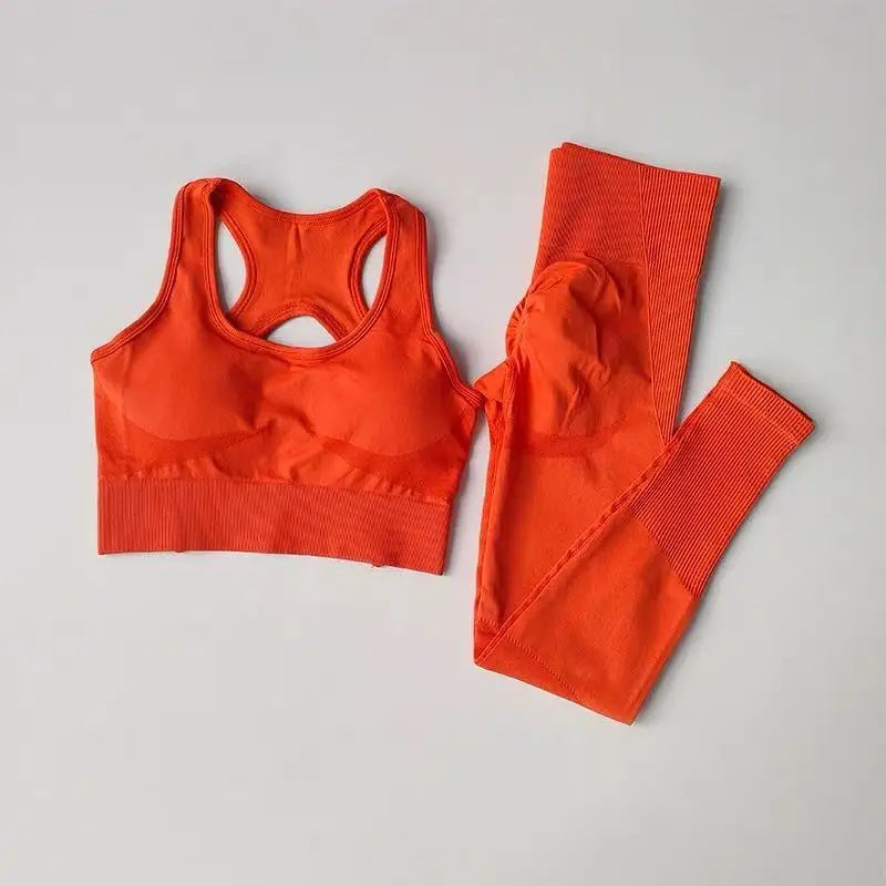 Conjunto deportivo de mujer sin costuras de top y calza