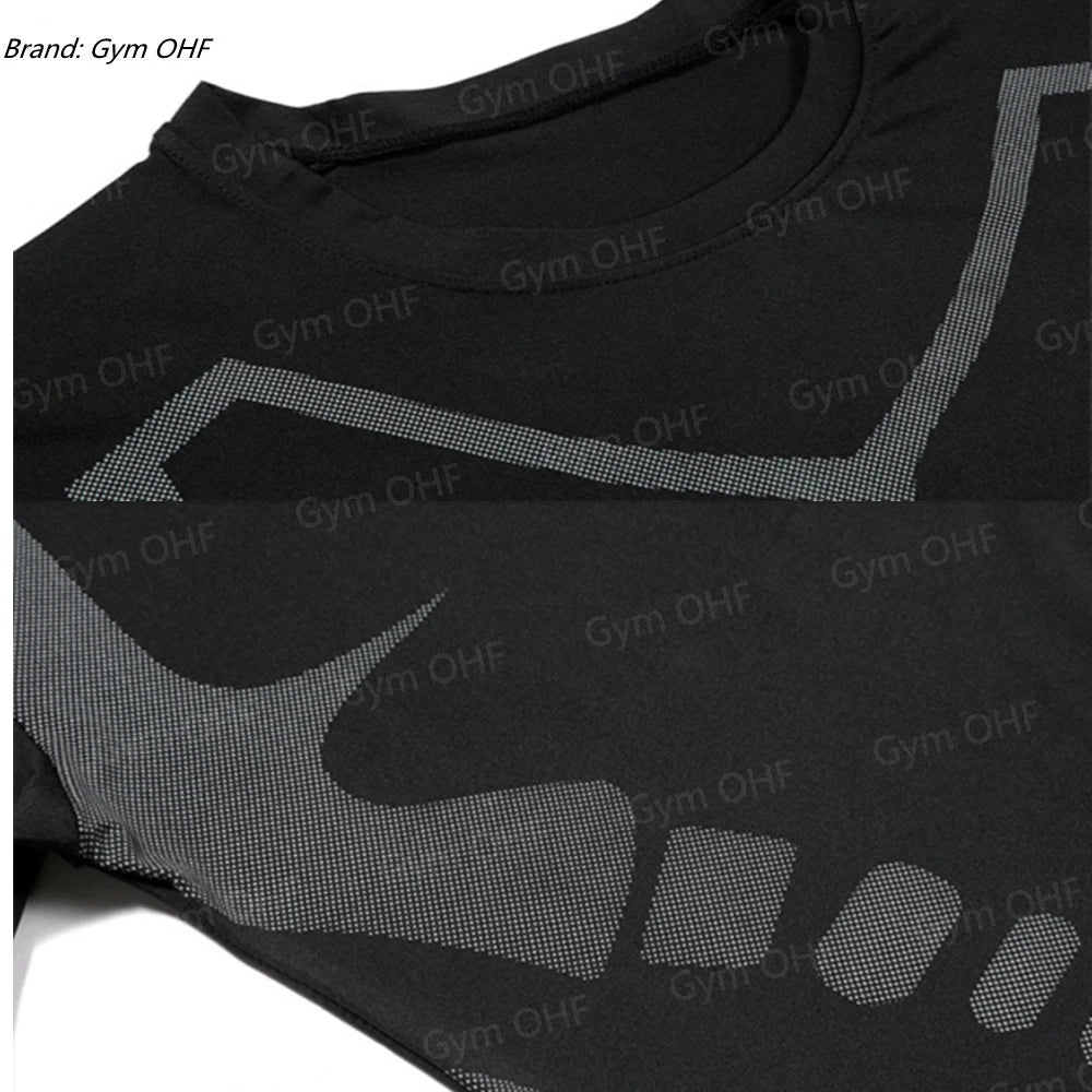 Remera deportiva ajustada de hombre de manga corta