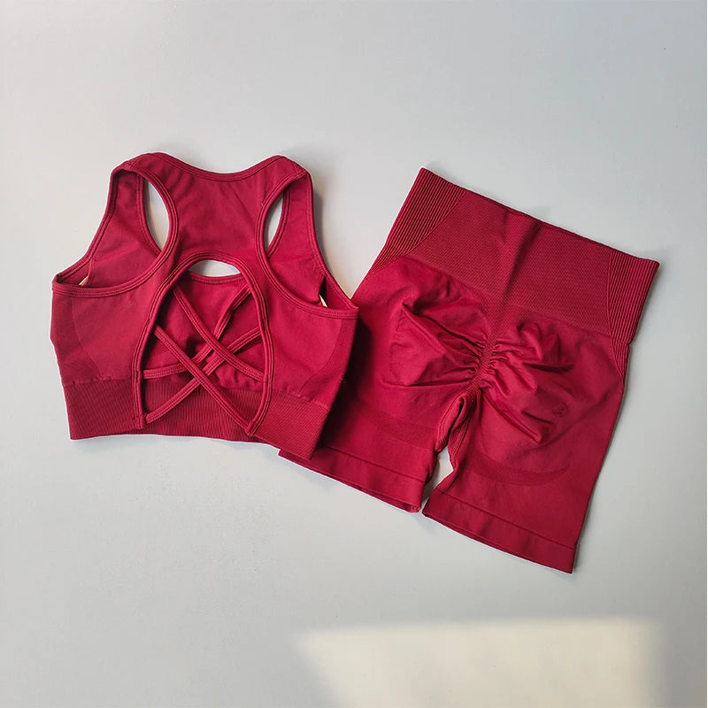 Conjunto sin costuras de top y short de tiro alto