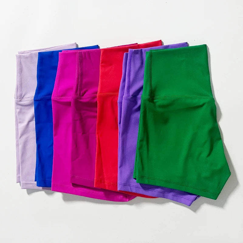 Biker deportiva de nylon y elastano sin costuras