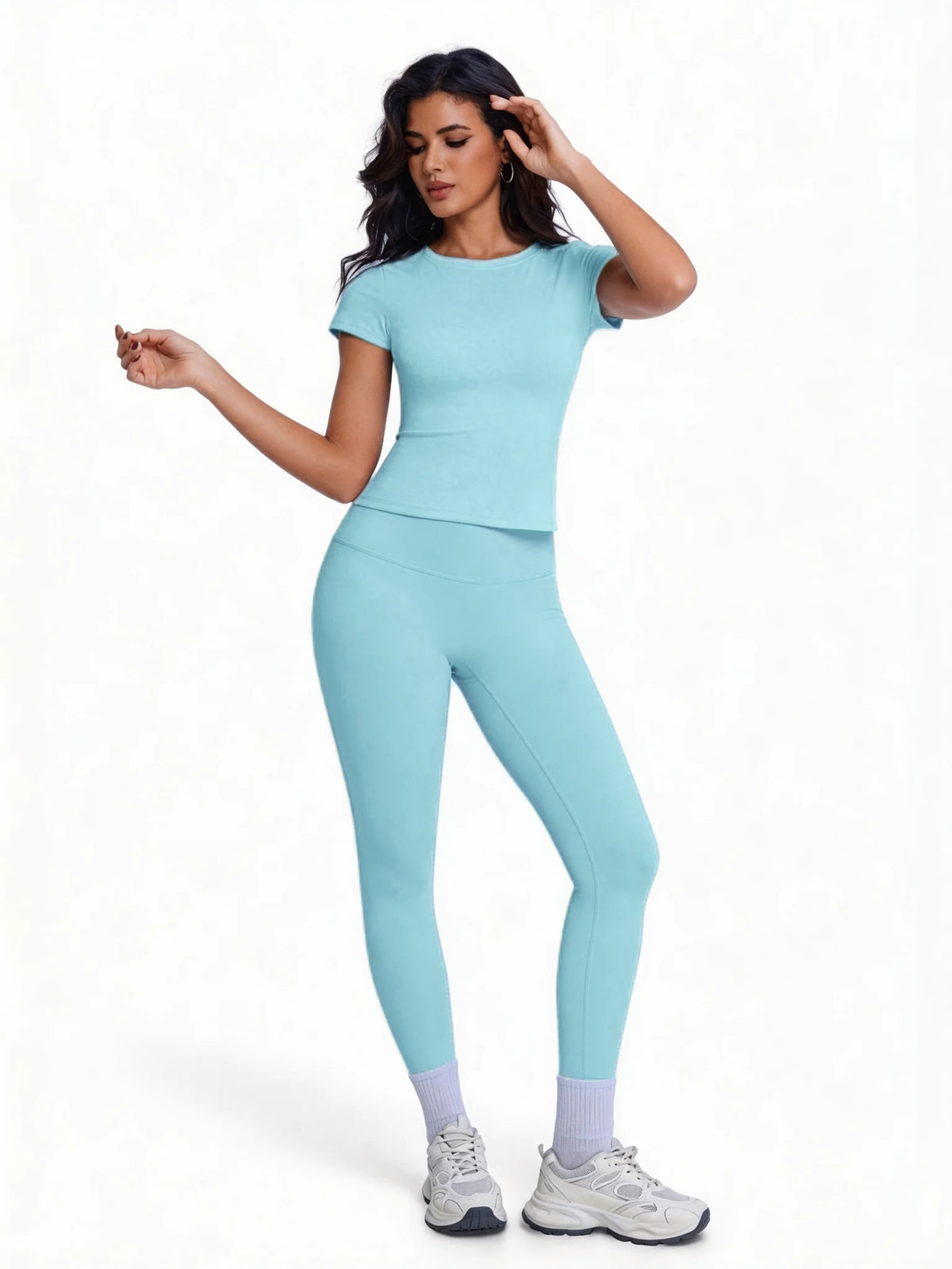 Conjunto deportivo de remera manga corta y calza de tiro alto