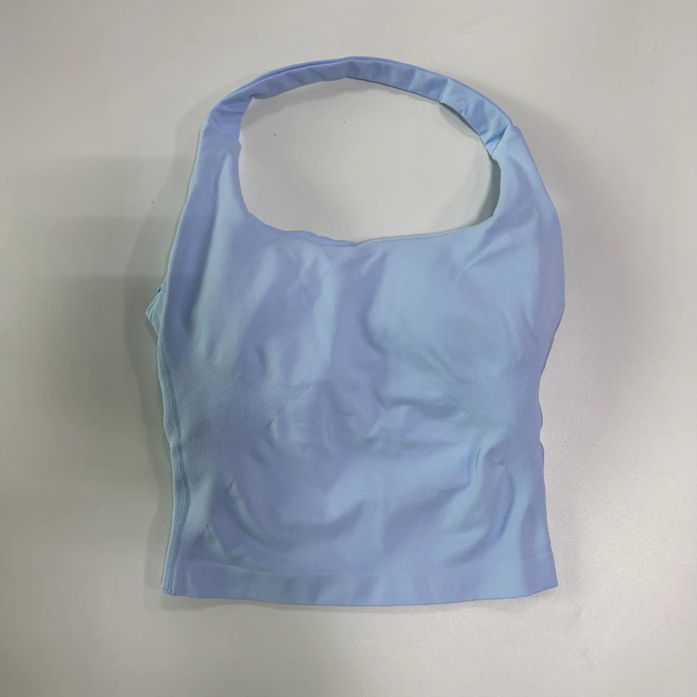 Top deportivo largo halter con copas removibles