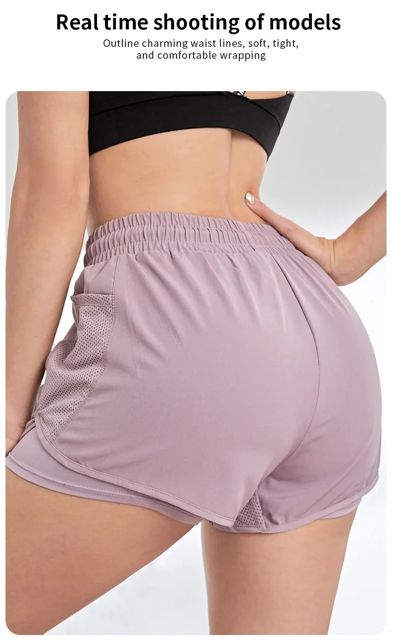 Short deportivo con bolsillos y efecto doble capa